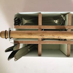 9-Compartment Utensils Caddy With Wooden Handle For Kitchen Restaurant Wedding Hotel Parties in Low Price - Product Image 4