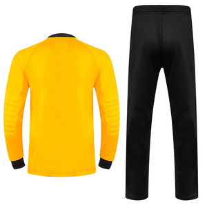 Uniforme de gardien de but de football réversible de haute qualité Kits de football uni en vrac économiques avec techniques imprimées personnalisables - Product Image 2