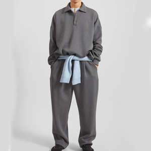 OEM Fashion Tracksuit Set 2026 Custom Logo Men Sport Tracksuit Set Fleece Soft Breathable Streetwear High Quality Jogging Suits - Product Image 2