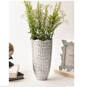 Vaso placcato in metallo di design all'ingrosso per vasi decorativi da tavolo per soggiorno e decorazione d'interni