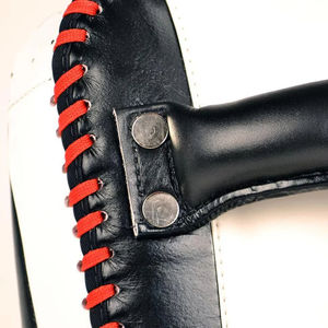 Almohadilla de golpeo curva personalizada al por mayor, unisex, doble objetivo de entrenamiento, de goma, para Taekwondo, para patadas y golpes. - Product Image 5