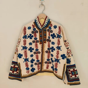 Chaqueta Bomber de Terciopelo Bordada a Mano Blanca, Estilo Folk Art Suzani, Reversible, Transpirable, Corta, Ropa de Abrigo de Invierno, Rajasthan - Product Image 1