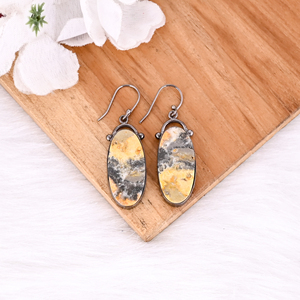 Magnifiques Boucles d'Oreilles Tendance en Jaspe Abeille Naturel Forme Ovale avec Sertissage Ruthénium Noir, en Laiton, Vente en Gros pour Femmes et Filles - Product Image 2