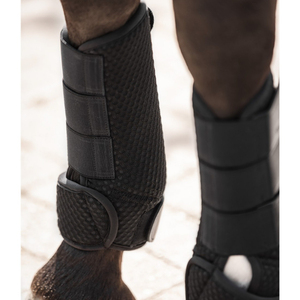 Bottes de brossage pour chevaux sur mesure Pakistan Rembourrage protecteur absorbant les chocs Soutien complet des tendons et des jarrets Durable Confortable - Product Image 6