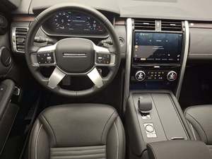 Land Rover Discovery P360 Dynamic SE 2024 d'occasion, en parfait état, faible kilométrage, en stock, offert à un prix incroyable - Product Image 5