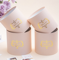Set Kotak Bunga 2 Buah Grosir Ramah Lingkungan Kotak Bunga Hadiah Model Hug Bucket dari Karton Abu-abu dengan Cetak Kustom untuk Kemasan Buket Hari Ibu