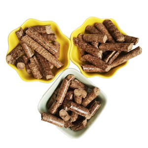 Granulés de bois biomasse propres du Vietnam, issus de ressources forestières renouvelables, à faible humidité et à haut rendement thermique - Product Image 3