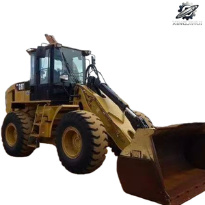 Chargeuse sur pneus Caterpillar 930 d'occasion, 14 tonnes, godet de 2 m³, marque japonaise d'origine, équipement de construction lourd, faible nombre d'heures, certifiée CE - Product Image 1
