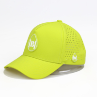 Casquette de sport structurée 6 panneaux Casquette de golf imperméable en nylon Casquette de golf néon découpée au laser Casquette de baseball légère et imperméable en nylon