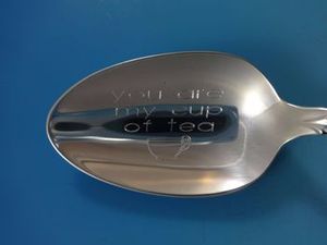 ช้อนเหล็กด้ามมีดีไซน์ดอกไม้สีเงินเครื่องครัวหรูหราโต๊ะสำหรับงานแต่งงานอุปกรณ์ตกแต่งร้านอาหารผลิตในอินเดีย - Product Image 3