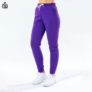 Nuevo chándal de mujer de diseño totalmente liso de calidad superior 100% Material de algodón pulóver sudaderas con capucha y conjunto de joggers - Product Image 6
