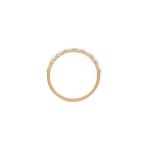 Bague de déclaration romantique et délicate Hero Eternity en or 14 carats avec diamant baguette plaqué rhodium et technologie d'incrustation pour les promesses - Product Image 3