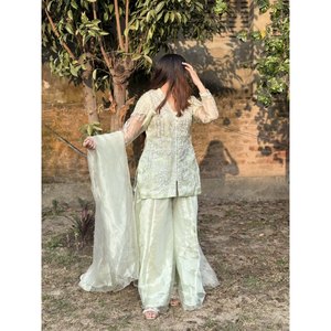 Conjuntos de Trajes de Moda para Mujer, Compra en Línea de Vestidos Estilo Chaqueta - Product Image 2