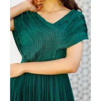 Robe de soirée longue vert forêt en georgette brodée de sequins, style vintage, sans manches, col rond, pour bal et cérémonies