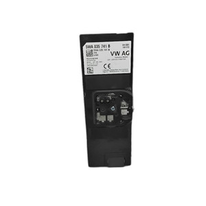 AMPLIFICATEUR D'ANTENNE VOLKSWAGEN Golf Série VIII 5WA035741B (19>) - Product Image 1