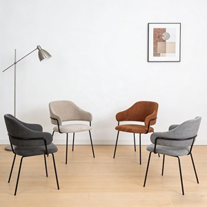 <span class=keywords><strong>Chaise</strong></span> de salle à manger contemporaine en tissu rembourré avec accoudoirs et pieds en métal pour la maison et la cuisine - Product Image 6