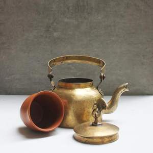 Designer Brass Tea <b>Kettle</b> For <b>Modern</b> Kitchen Use With Smooth Surface And Premium Build Quality - Product Image 2