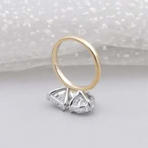 Anillo Radiante de Dos Tonos con Diamantes Cultivados en Laboratorio Toi Et Moi, Certificados por IGI - Product Image 5