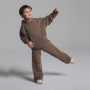 Chándal para niños con logotipo personalizado fabricante de chándal elegante para niños tela cómoda de alta calidad al por mayor chándal de moda para niños - Product Image 3