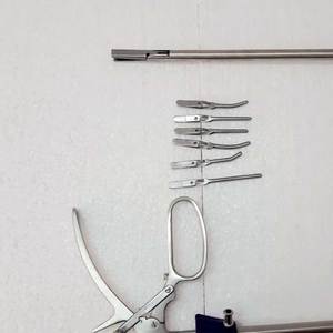 Pinza de Bulldog Laparoscópica Ortopédica Reutilizable de 10 mm x 330 mm con 6 Clips, 2 Juegos de Instrumentos Quirúrgicos para Perros - Product Image 5