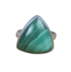 Bague élégante en forme de trillion de pierres précieuses malachite en argent sterling 925 bijoux fins verts pour les mariages cadeau parfait - Product Image 1