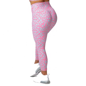 Venta al por mayor de mallas de fitness personalizadas para las mujeres impresas de bajo precio con la más alta calidad Leggings de Yoga de glúteos | Servicio OEM - Product Image 5