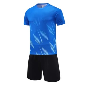 ชุดฟุตบอลสำหรับเด็กเสื้อฟุตบอลและกางเกงขาสั้นชุดทีมสำหรับฝึกซ้อมและไปโรงเรียน - Product Image 2