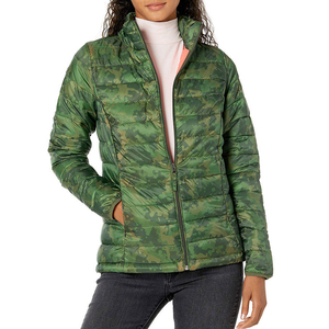 Chaqueta Acolchada de Alta Calidad al por Mayor con Impresión Personalizada de su Logotipo, Chaqueta de Invierno con Capucha Acolchada y Transpirable de Nailon para Mujer - Product Image 4