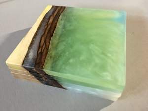 Posavasos de resina y madera de diseño moderno, posavasos para servir té, Juego de 4 piezas a granel del exportador indio SCI - Product Image 2