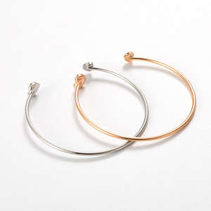 Brazalete Minimalista de Acero Inoxidable Chapado en Oro de 18K con Geometría de Diamante Brillante y Circonita, Tendencia 2026 - Product Image 5