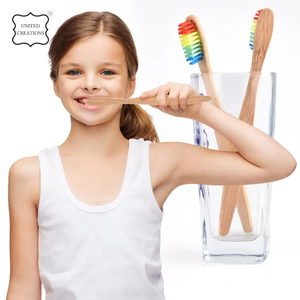 Brosse à dents écologique en bambou recyclé 100% avec poils souples Brosse à dents en bois Brosse à dents biodégradable super douce pour adultes - Product Image 3