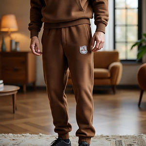 Pantalon de jogging en molleton épais pour homme avec logo personnalisé, confortable, idéal pour la gym, le sport et le quotidien, coupe décontractée. - Product Image 3