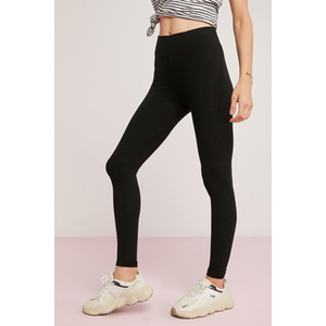 Leggings Largos de Algodón Grueso Texturizado para Mujer, Marca ETHIQUET Ember, Ajuste Ceñido y Moldeador - Product Image 3