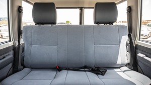 Toyota Land Cruiser LC76 4.5D 2022 de Segunda Mano en Buen Estado - Product Image 4