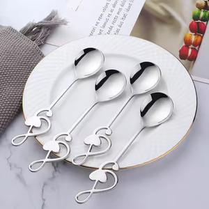 Fabricación de herramienta de corte de queso de latón de buena calidad Juego de cuchillos de queso de diseño elegante con piezas de lujo - Product Image 6