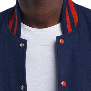 Chaqueta Varsity para Hombre, Cuerpo de Lana/Viscosa, Mangas de Lana/Viscosa, Cierre de Cremallera y Botones, Estilo Bomber, Diseño con Parches, Alta Costura - Product Image 3