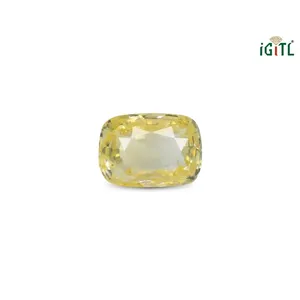 Saphir Jaune Naturel de 4,07 Carats (Pukhraj) - Pierre Précieuse Facettée Taille Émeraude - Product Image 1