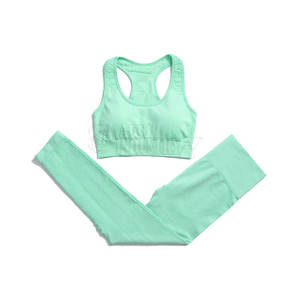 Conjunto de Yoga para Mujer, Diseño Moderno y Más Vendido, Ropa Deportiva, Cómodo y Ligero - Product Image 5