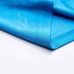 Polo d'affaires décontracté pour hommes avec un design épuré idéal évacuant l'humidité pour le bureau ou les réunions - Product Image 5
