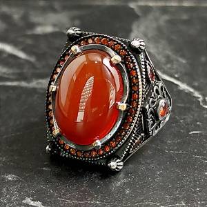 Anillo de Plata Hecho a Mano para Hombre, Estilo Imperial Vintage, con Gema Ovalada de Aqeeq Rojo, Anillo de Sello Real Francés con Material de 10k - Product Image 3