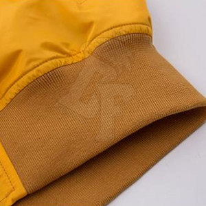 Blouson aviateur léger pour hommes à usage extérieur fabriqué avec un matériau de haute qualité pour une sensation de confort - Product Image 4