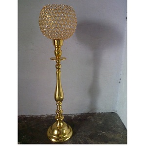 Soporte de pilar de bola de cristal dorado Pieza central de estilo Ins de metal para decoración de boda Otros portavelas Linternas y tarros - Product Image 1