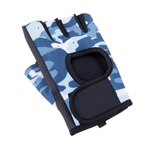 ถุงมือเล่นฟิตเนสในยิมถุงมือหนังพรีเมี่ยมสไตล์ใหม่ผู้ผลิตขายส่งสำหรับกิจกรรมกลางแจ้งขี่จักรยานออกแบบโลโก้ได้ตามต้องการ - Product Image 3