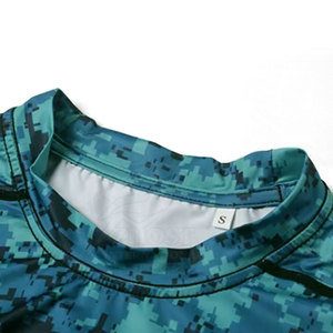 Vente en gros de maillots MMA à manches courtes pour hommes, pour l'été, la plage et le surf, avec coutures haute résistance, gilet de performance - Product Image 3