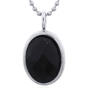 Pendentif ovale en agate noire saisissant dans un cadre en argent sterling - Product Image 1