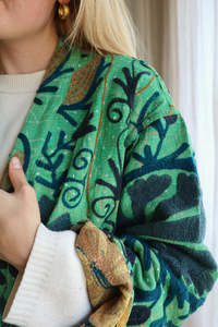 Chaqueta Bomber Suzani de Algodón Bordada a Mano, Atractiva, para Mujer, Primavera/Invierno, Estilo Bohemio Gitano, Color Rosa, 2025 - Product Image 2