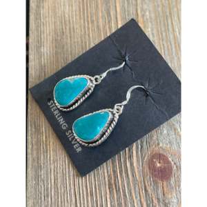 Pendientes Colgantes de Turquesa Navajo y Plata de Ley con Forma de Gota de Agua - Product Image 3