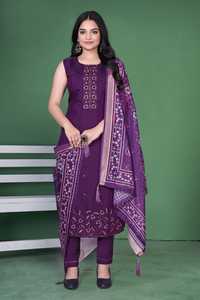 La mayoría de los trajes de mujer de trabajo de hilo bordado de calidad del Vaticano pesado con Dupatta para niñas trajes de uso informal para la venta - Product Image 5