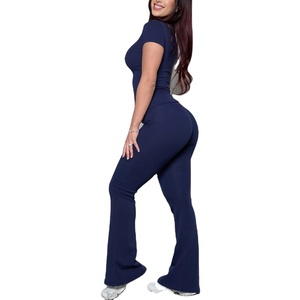 Achetez des ensembles de yoga pour femmes de bonne qualité, ensembles de yoga de couleur unie, vente en gros d'ensembles de sport pour femmes, logo personnalisé, ensemble de yoga 2 pièces - Product Image 2