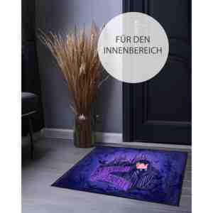 Tapis de porte au design moderne inspiré de l'Académie Nevermore - Product Image 1